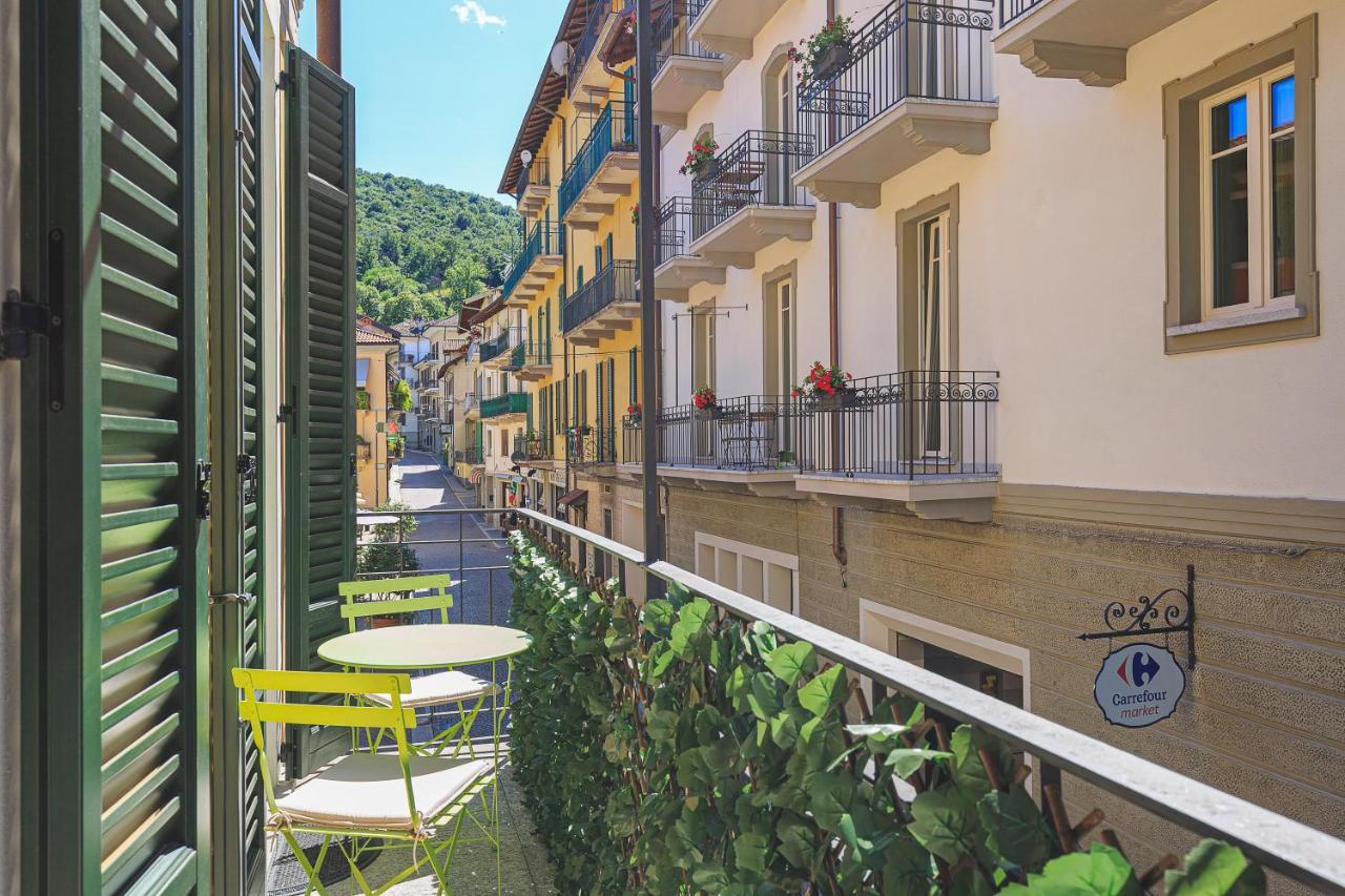 Dolfin - Nel Centro Di Stresa - By Impero House Apartment ภายนอก รูปภาพ